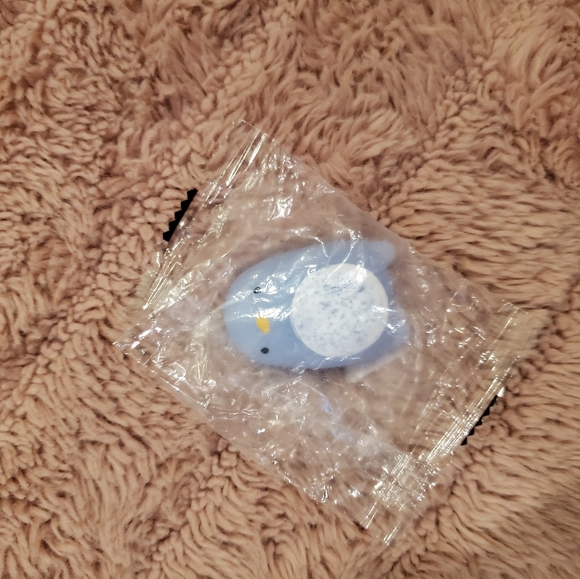 💙💙🐧Penguin Mochii squishy - Picture 2 of 2